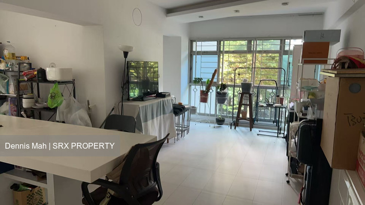 Blk 49 Forfar Heights (Queenstown), HDB 3 Rooms #527858841